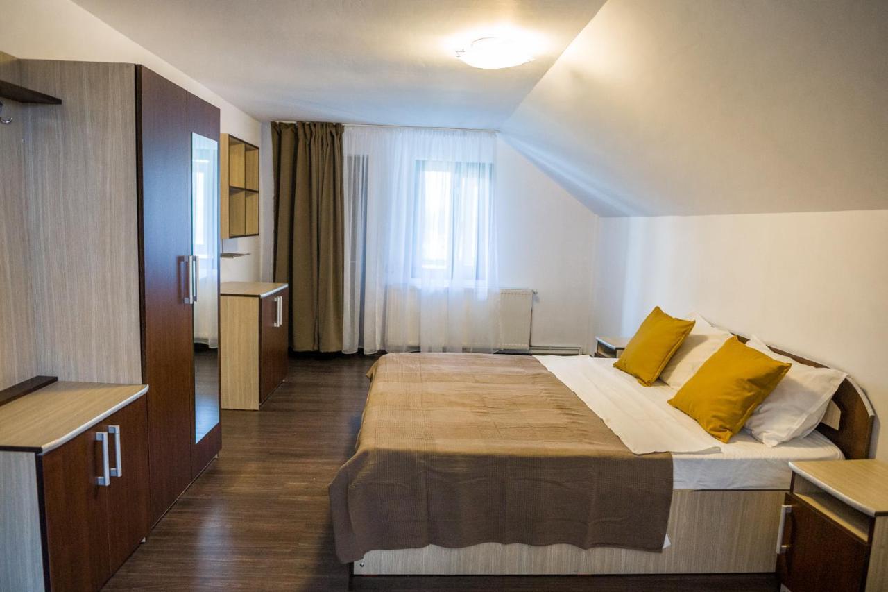 Pensiunea Xandra Hotel Corbi Kültér fotó